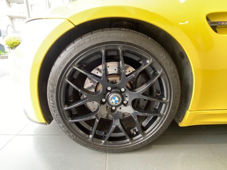 2009-BMW-M3-Competition-Auto_2
