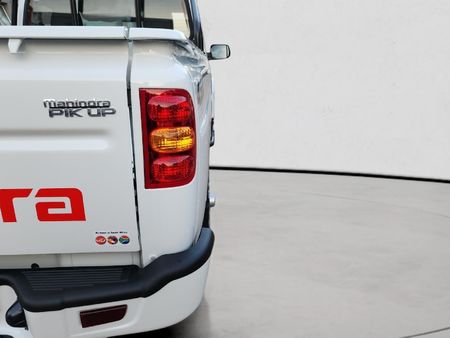 2026-Mahindra-Pik-Up-22-mHawk-S6-4x4-Single-Cab_11