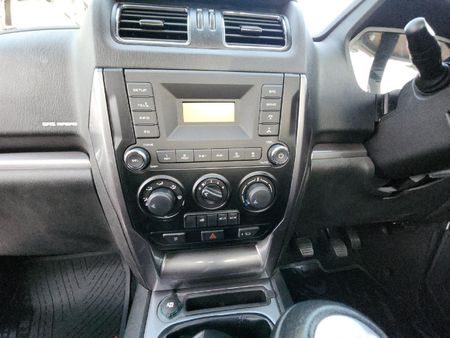 2026-Mahindra-Pik-Up-22-mHawk-S6-4x4-Single-Cab_18