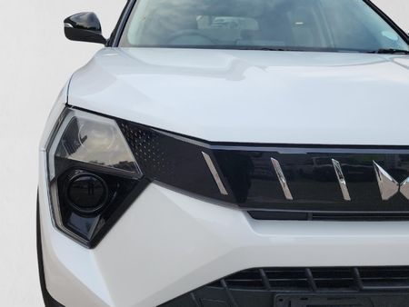 2026-Mahindra-XUV-3XO-12T-MX2-Auto_8