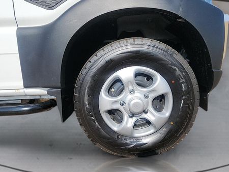 2026-Mahindra-Pik-Up-22-mHawk-S4-4x4-Single-Cab_10