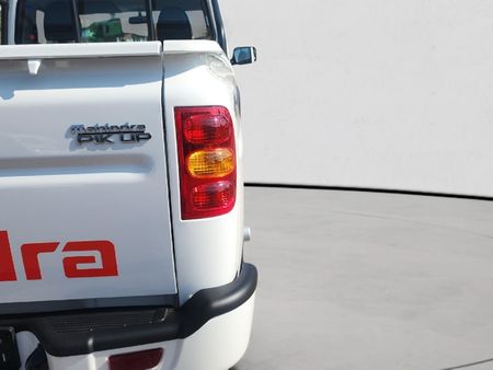 2026-Mahindra-Pik-Up-22-mHawk-S4-4x4-Single-Cab_11