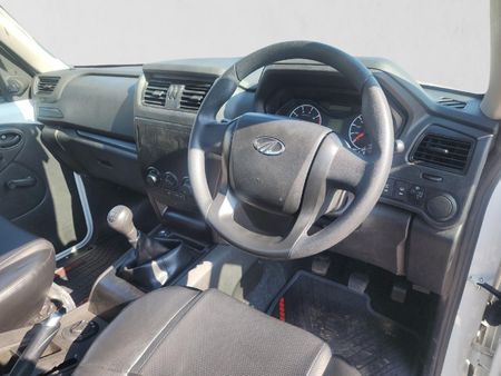 2026-Mahindra-Pik-Up-22-mHawk-S4-4x4-Single-Cab_12