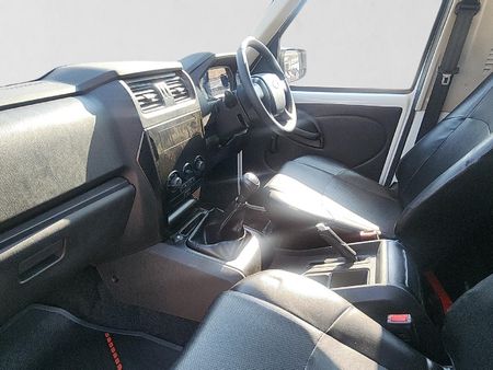 2026-Mahindra-Pik-Up-22-mHawk-S4-4x4-Single-Cab_17