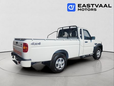 2026-Mahindra-Pik-Up-22-mHawk-S4-4x4-Single-Cab_6