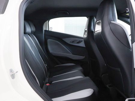 2026-BYD-Dolphin-Surf-Dynamic_11
