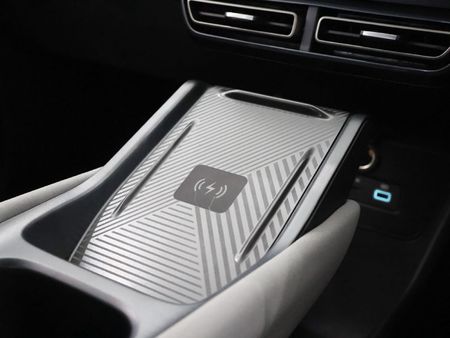 2026-BYD-Dolphin-Surf-Dynamic_13