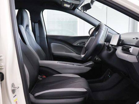 2026-BYD-Dolphin-Surf-Dynamic_14