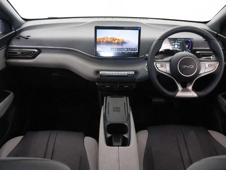 2026-BYD-Dolphin-Surf-Dynamic_8