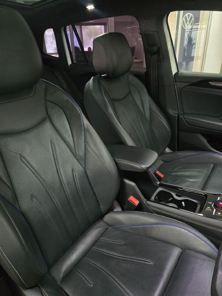 2024-Volkswagen-Tiguan-14TSI-R-Line_15