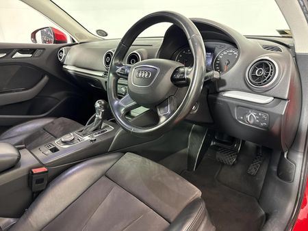 2016-Audi-A3-Sportback-14-TFSI-Auto_10