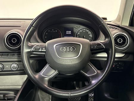 2016-Audi-A3-Sportback-14-TFSI-Auto_13