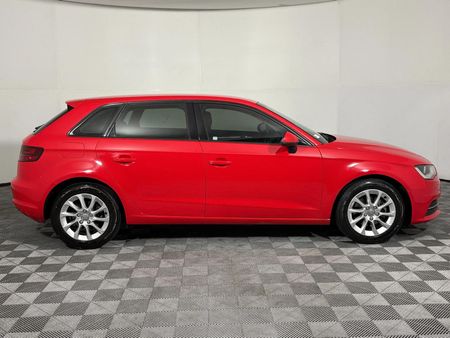 2016-Audi-A3-Sportback-14-TFSI-Auto_3