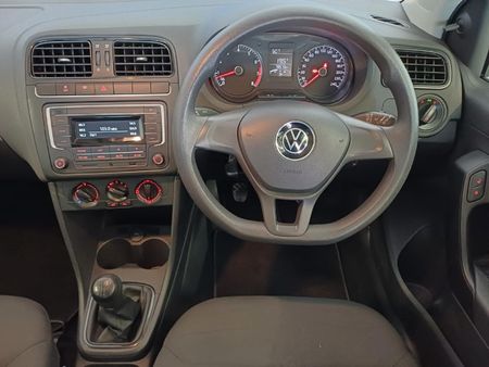 2023-Volkswagen-Polo-Vivo-14-Trendline-5-dr_10