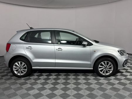 2025-Volkswagen-Polo-Classic-16-Life-Tiptronic_3