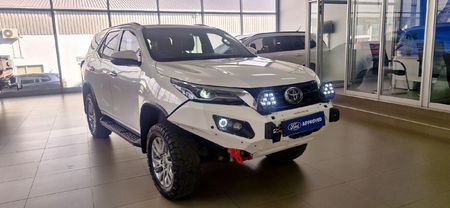 2021-Toyota-Fortuner-28-GD-6-4x4-VX-Auto_0