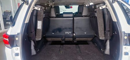 2021-Toyota-Fortuner-28-GD-6-4x4-VX-Auto_13