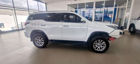 2021-Toyota-Fortuner-28-GD-6-4x4-VX-Auto_1