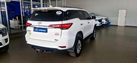 2021-Toyota-Fortuner-28-GD-6-4x4-VX-Auto_2