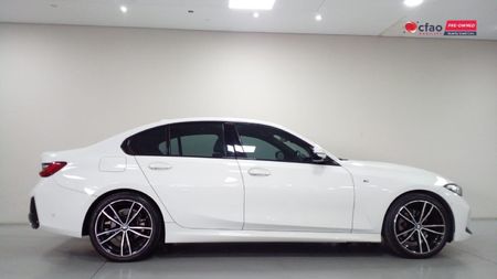 2022-BMW-3-Series-320i-M-Sport-Auto_2
