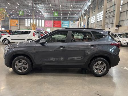 2022-Kia-Seltos-15D-EX_5