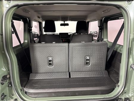 2021-Suzuki-Jimny-15-GLX_11