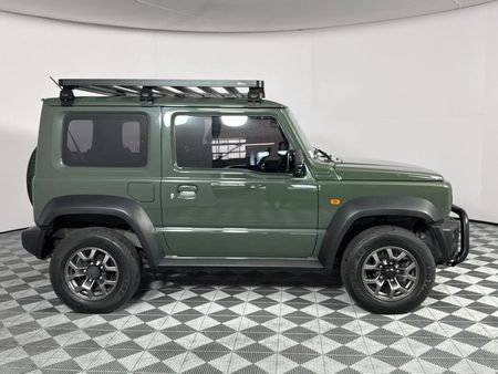 2021-Suzuki-Jimny-15-GLX_3