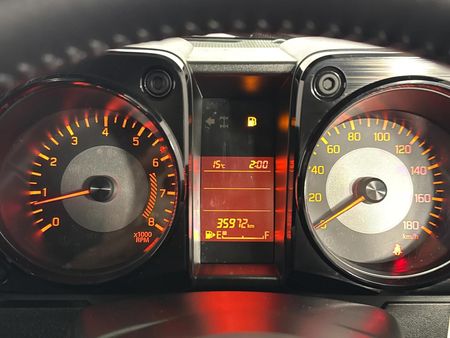 2021-Suzuki-Jimny-15-GLX_6