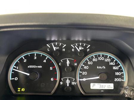 2025-Toyota-Land-Cruiser-79-28-GD-6-Auto-Double-Cab_7