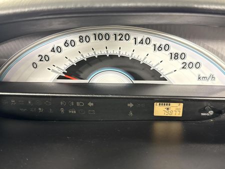 2012-Toyota-Etios-15-Xi-5-dr_7