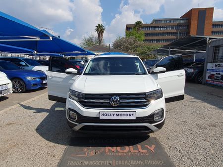 2021-Volkswagen-T-Cross-VW-T-CROSS-10-AUTO-2021_15