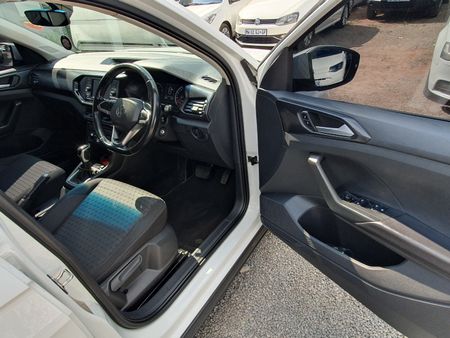 2021-Volkswagen-T-Cross-VW-T-CROSS-10-AUTO-2021_5