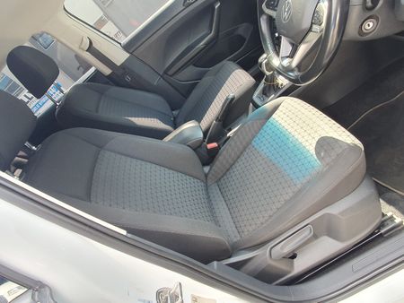2021-Volkswagen-T-Cross-VW-T-CROSS-10-AUTO-2021_7