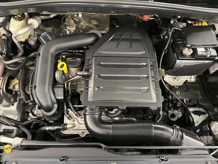 2020-Volkswagen-T-Cross-10-TSI-Comfortline_13