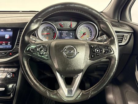 2016-Opel-Astra-16T-Sport-5-dr_13
