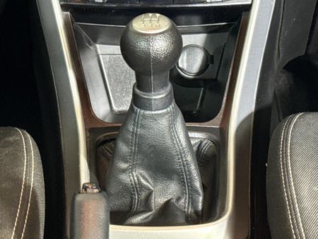 2016-Suzuki-SX4-16-GLX-Allgrip_11