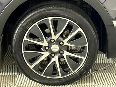 2016-Suzuki-SX4-16-GLX-Allgrip_17