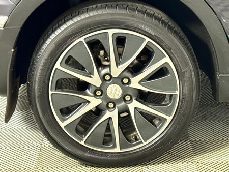 2016-Suzuki-SX4-16-GLX-Allgrip_19