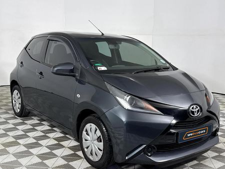 2016-Toyota-Aygo-10-5-dr_2