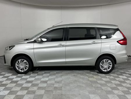 2020-Suzuki-Ertiga-15-GL-Auto_5