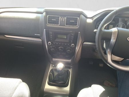 2026-Mahindra-Pik-Up-22-mHawk-S6-Single-Cab_13