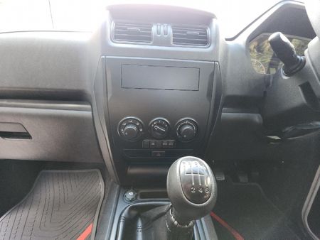 2026-Mahindra-Pik-Up-22-mHawk-S4-4x4-Single-Cab_18