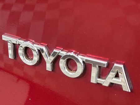 2019-Toyota-RAV4-20-VX-Auto_12