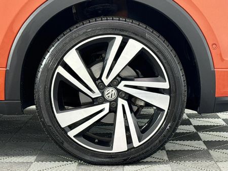 2020-Volkswagen-T-Cross-15-TSI-R-Line-Auto_16