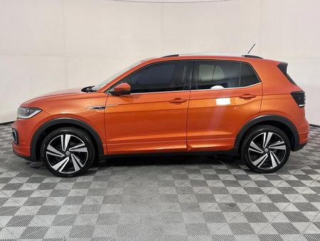 2020-Volkswagen-T-Cross-15-TSI-R-Line-Auto_5
