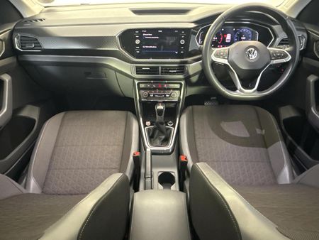 2020-Volkswagen-T-Cross-15-TSI-R-Line-Auto_6