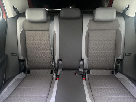 2020-Volkswagen-T-Cross-15-TSI-R-Line-Auto_7