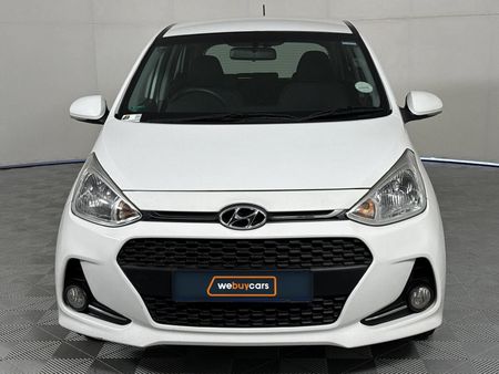 2019-Hyundai-Grand-i10-10-Fluid_1