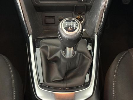 2018-Mazda-2-15-Dynamic-5-dr_11