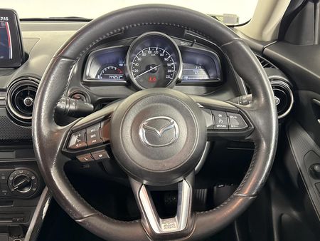2018-Mazda-2-15-Dynamic-5-dr_12